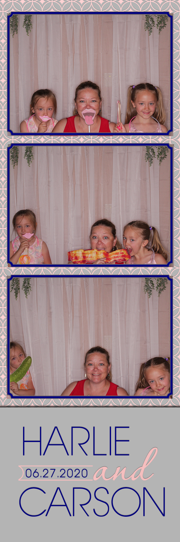 Carson and Harlie's Wedding | View more photos from the event at gallery.photoboothbillings.com/u/PhotoBoothBillings/Carson-and-Harlies-Wedding